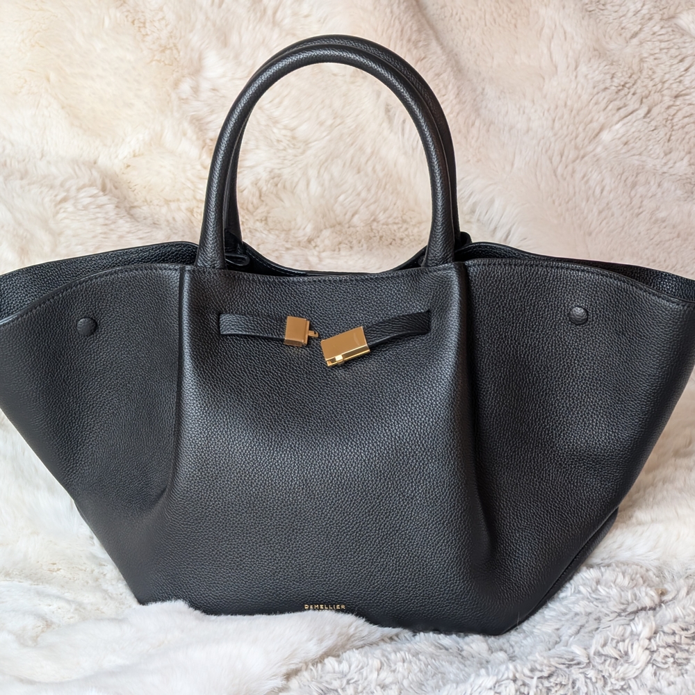 💖 LNWT Elegant DeMellier Midi New York Black Leather Tote Bag 👜